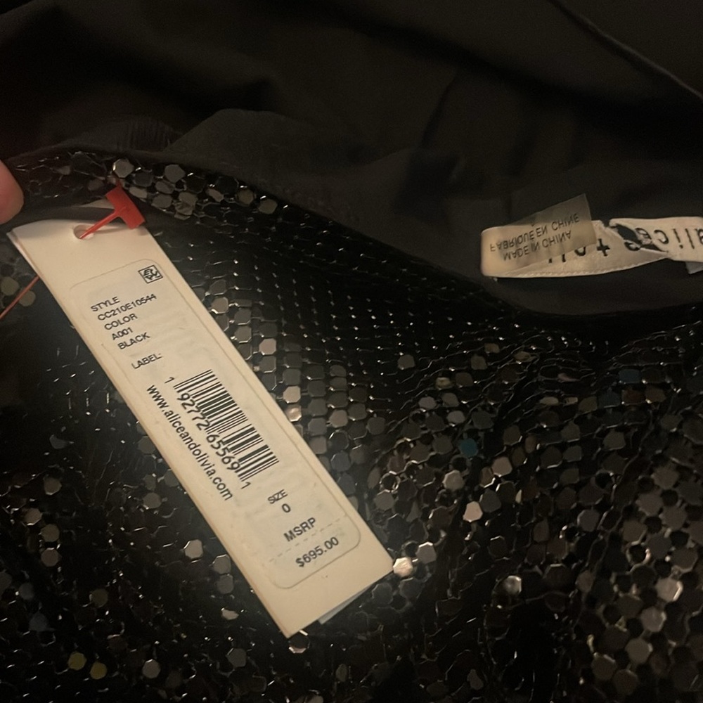Harmony Dress in Black
ALICE + OLIVIA
Color: Black - Picture 13 of 14